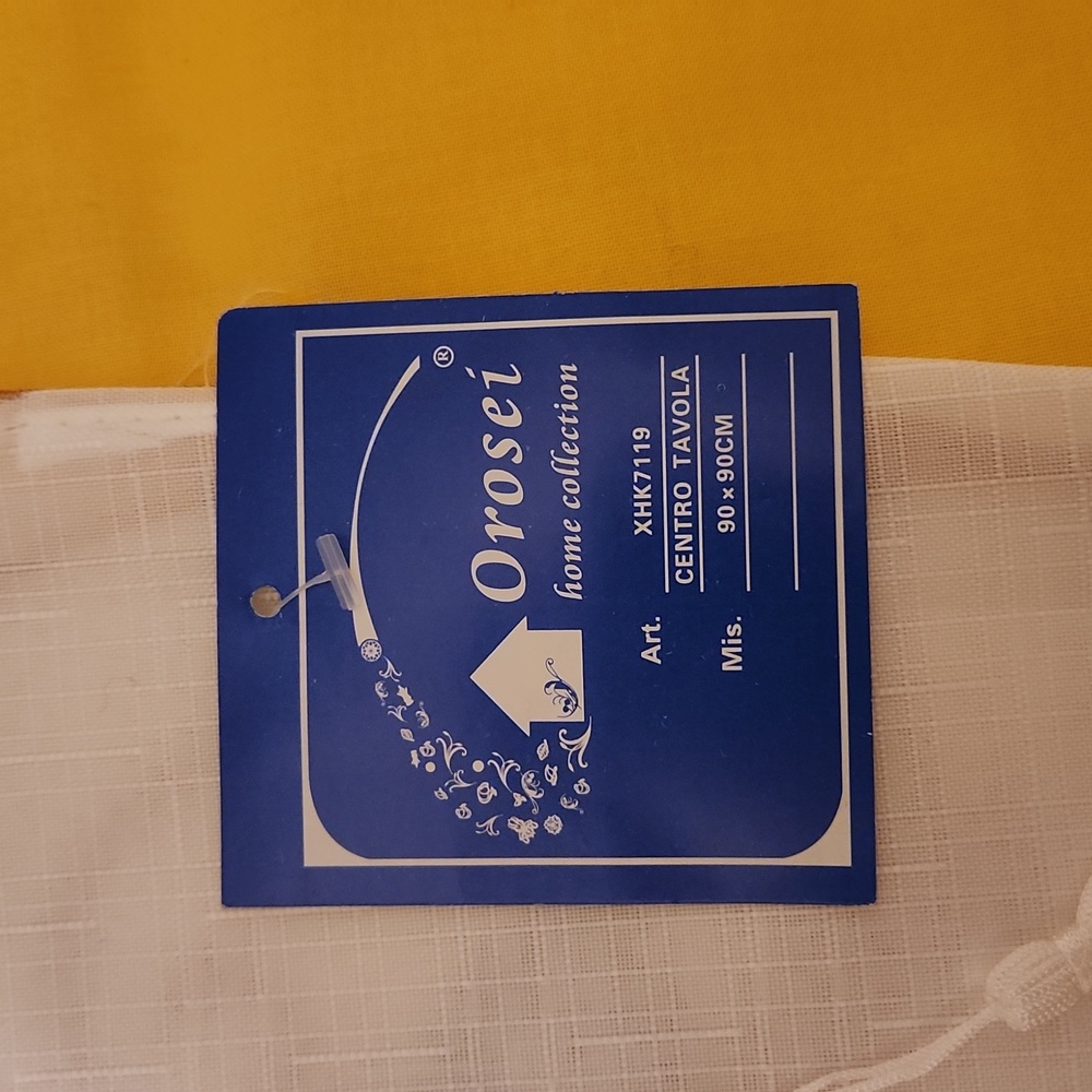 Square Table Linen/Topper - Picture 3 of 5